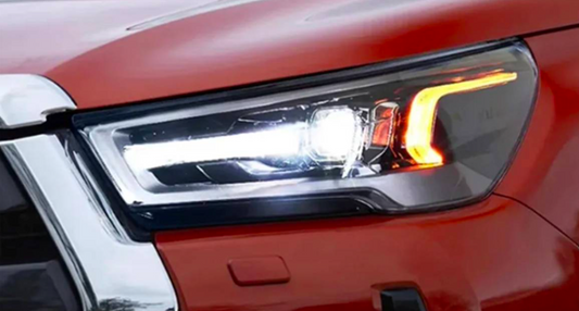 FAROS DELANTEROS DE HILUX REVO 2021 +