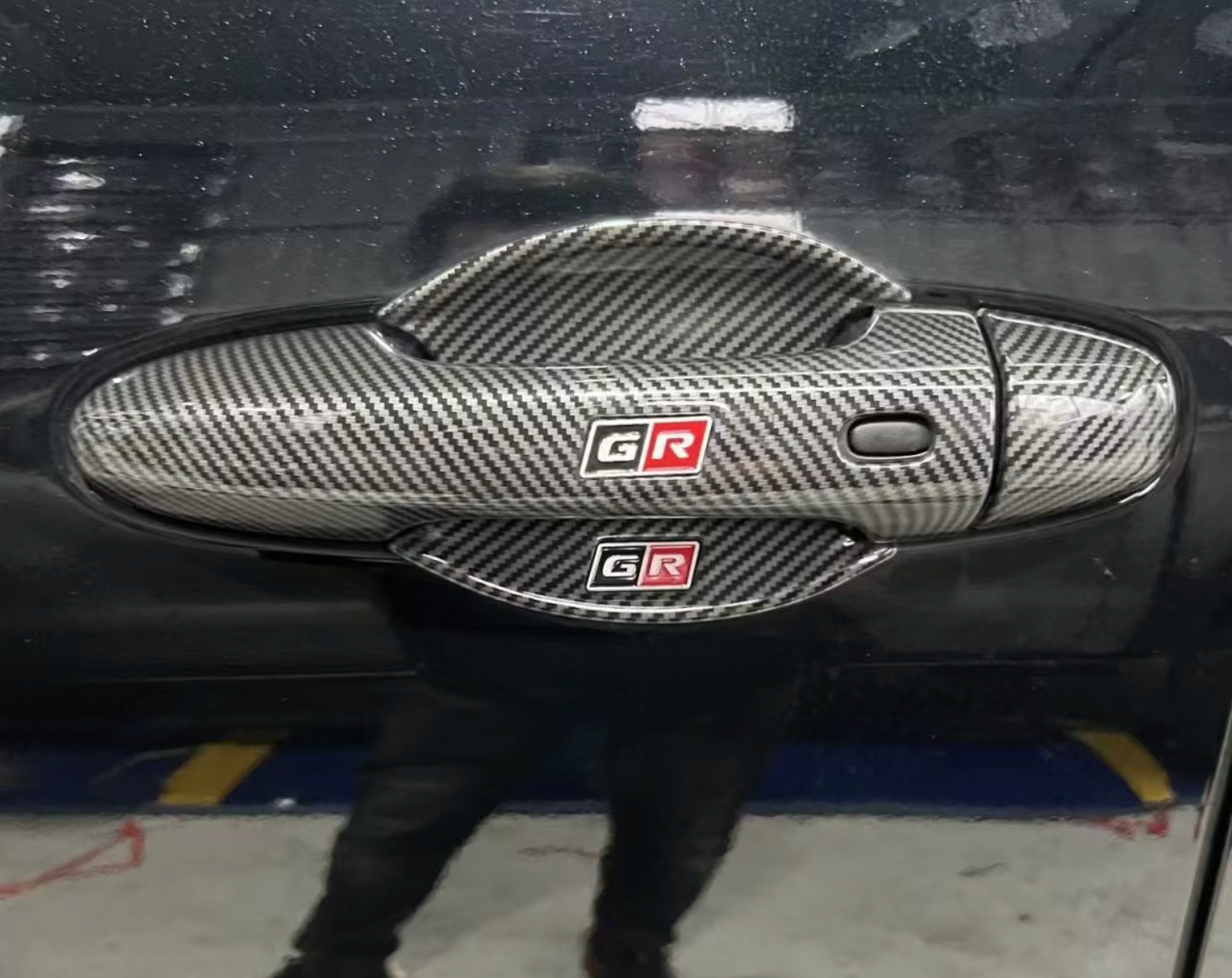 Manijas de Puerta  de Fibra de Carbono para Toyota Hilux & Fortuner